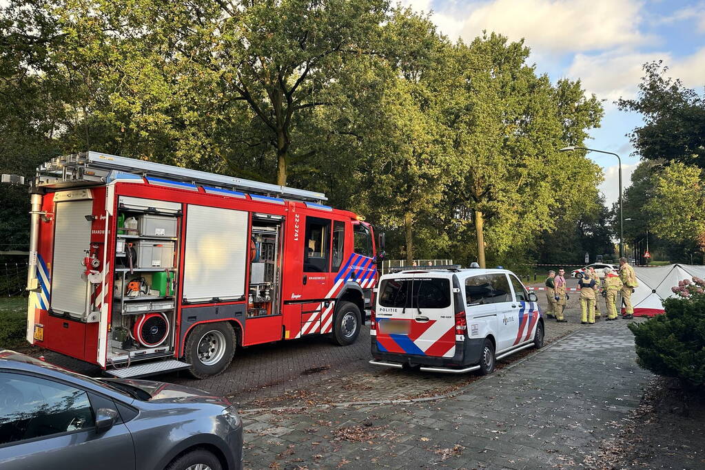 Onderzoek naar aantreffen overleden persoon in woning