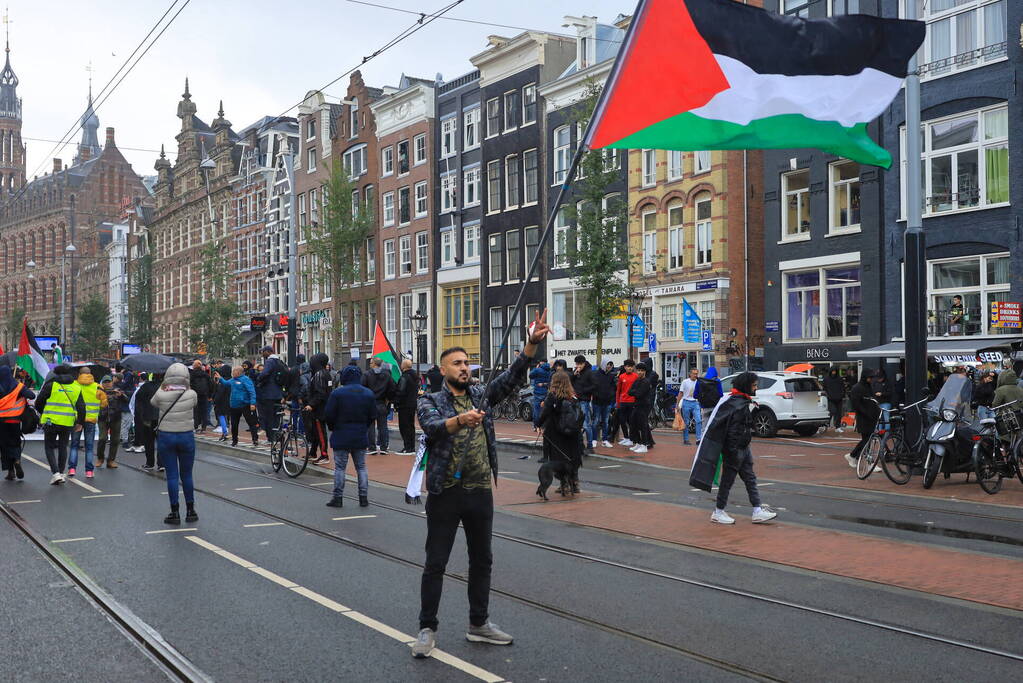 Grote opkomst bij demonstratie pro Palestina