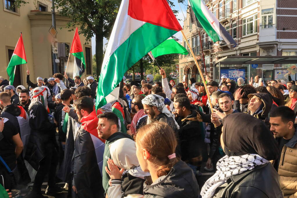 Grote opkomst bij demonstratie pro Palestina