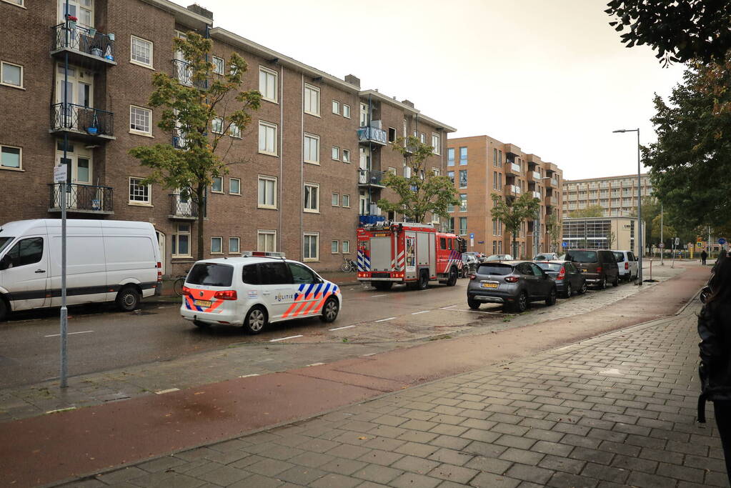 Vergeten pan op kookplaat veroorzaakt rook in woning