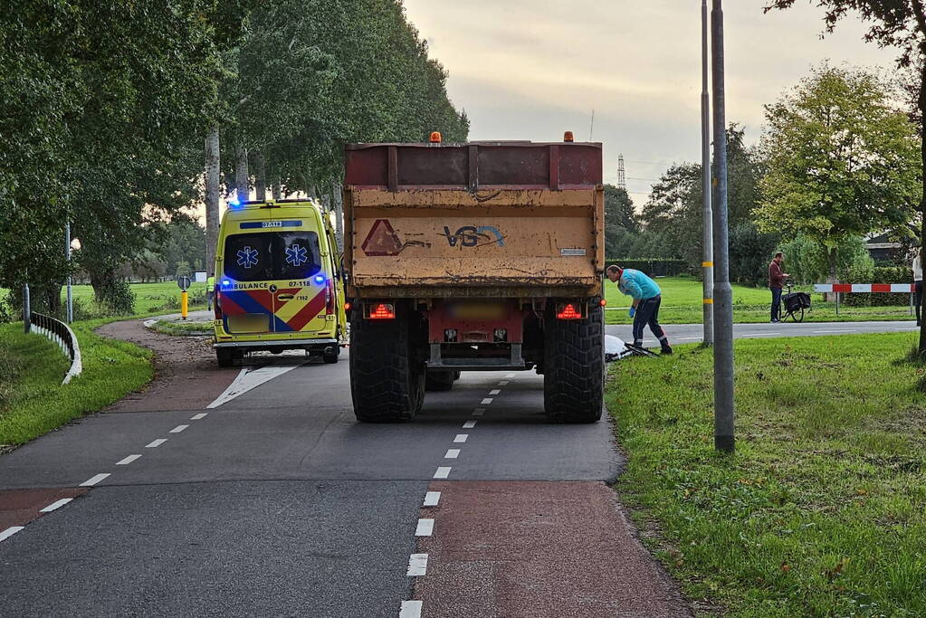 Dodelijk ongeval tussen fietser en graafmachine