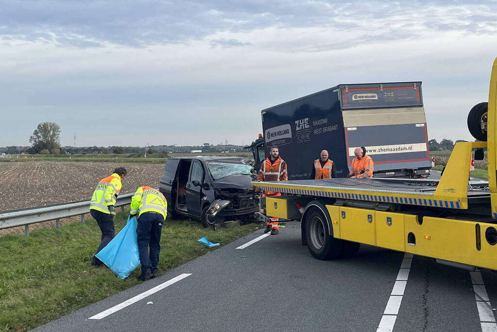 Persoon zwaargewond bij ernstig ongeval