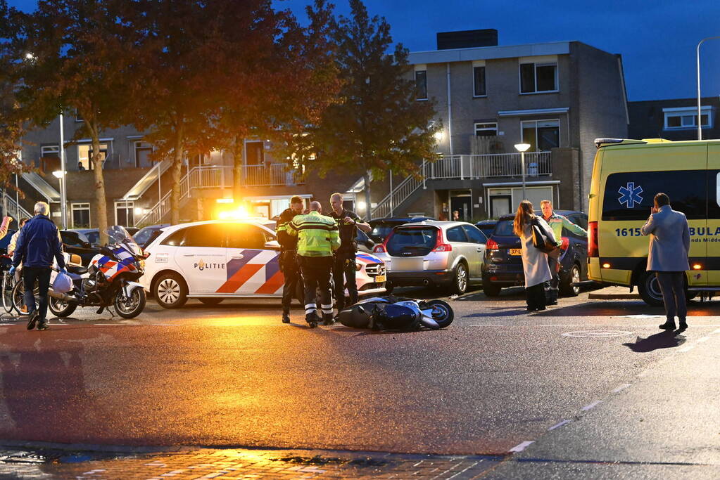 Ongeval tussen scooter en personenauto