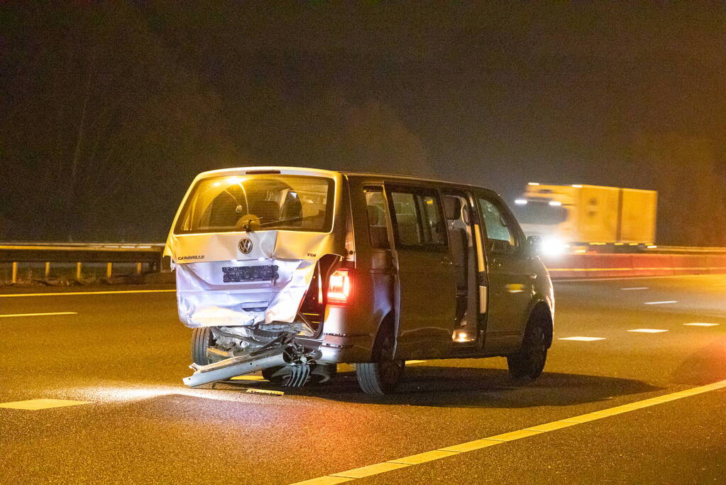 Dronken bestuurster veroorzaakt ongeval op snelweg