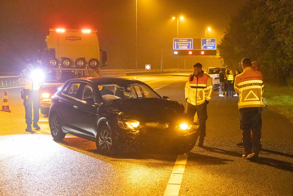 Dronken bestuurster veroorzaakt ongeval op snelweg