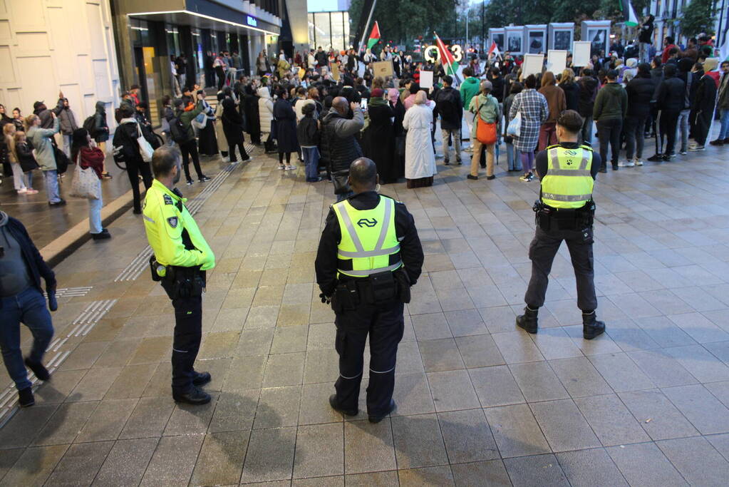 Vreedzaam protest door Pro-Palestina demonstranten