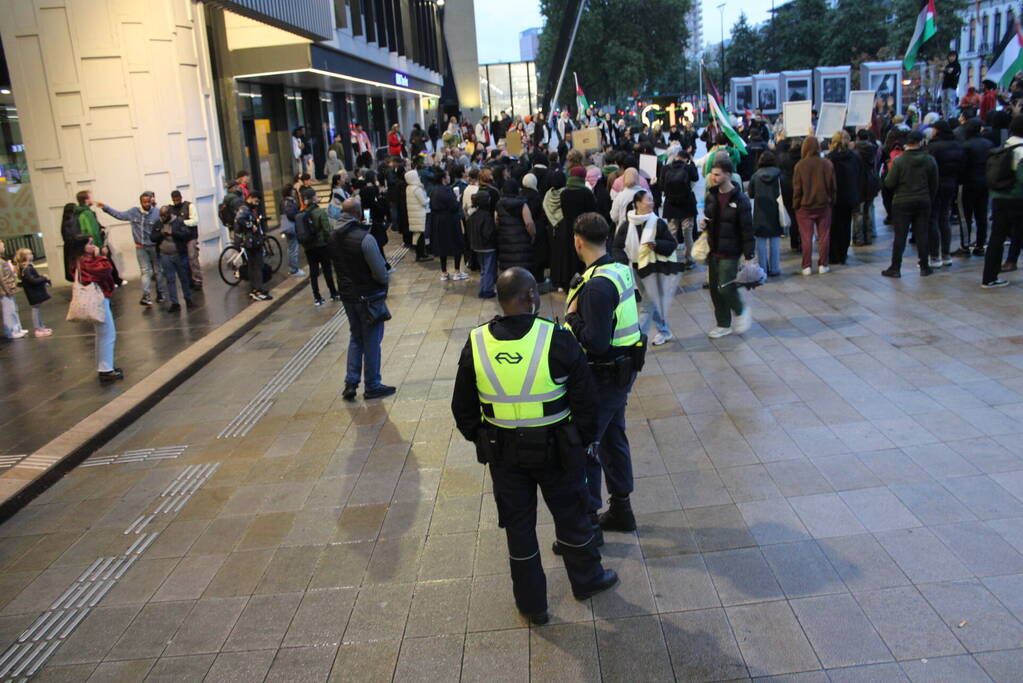 Vreedzaam protest door Pro-Palestina demonstranten