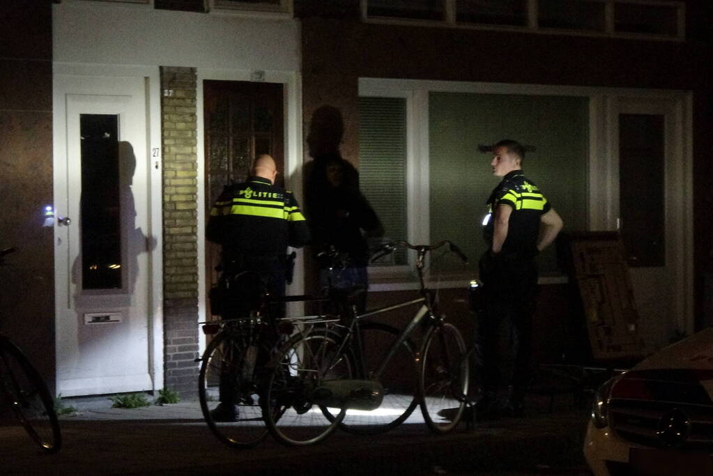 Gewonde bij steekincident in woning