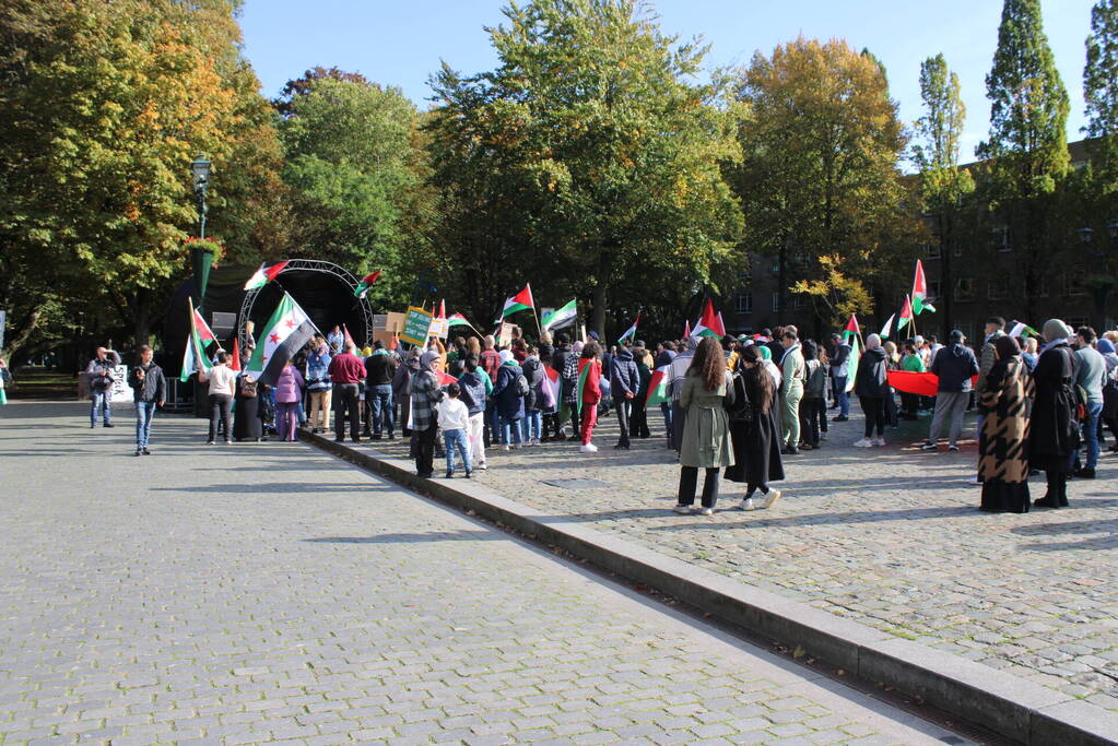 Pro Palestina demonstratie trekt veel mensen