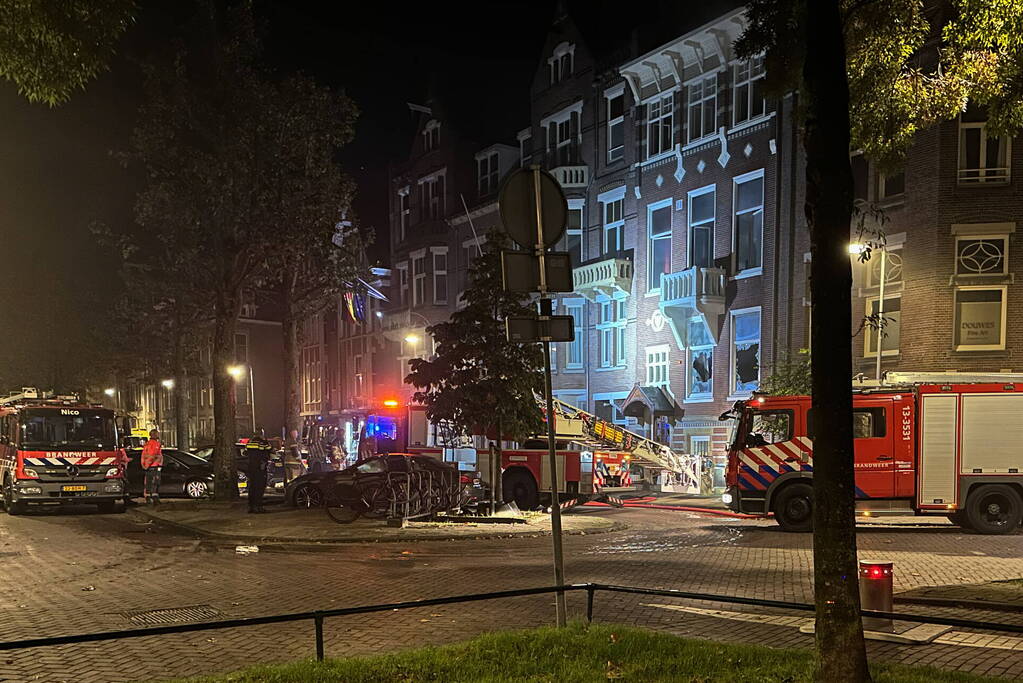 Flinke schade na brand in kantoorpand