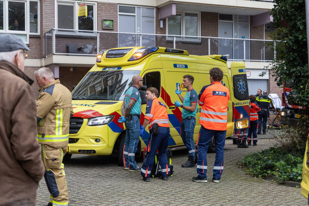 Persoon overleden bij woningbrand