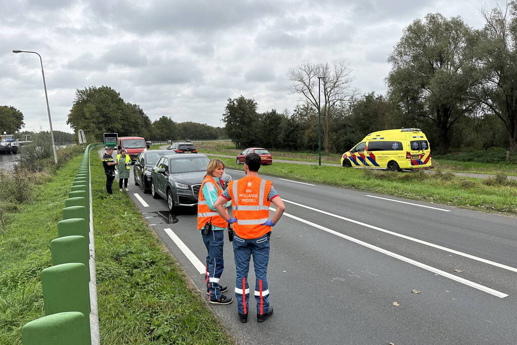 Ambulance betrokken bij kop-staartbotsing