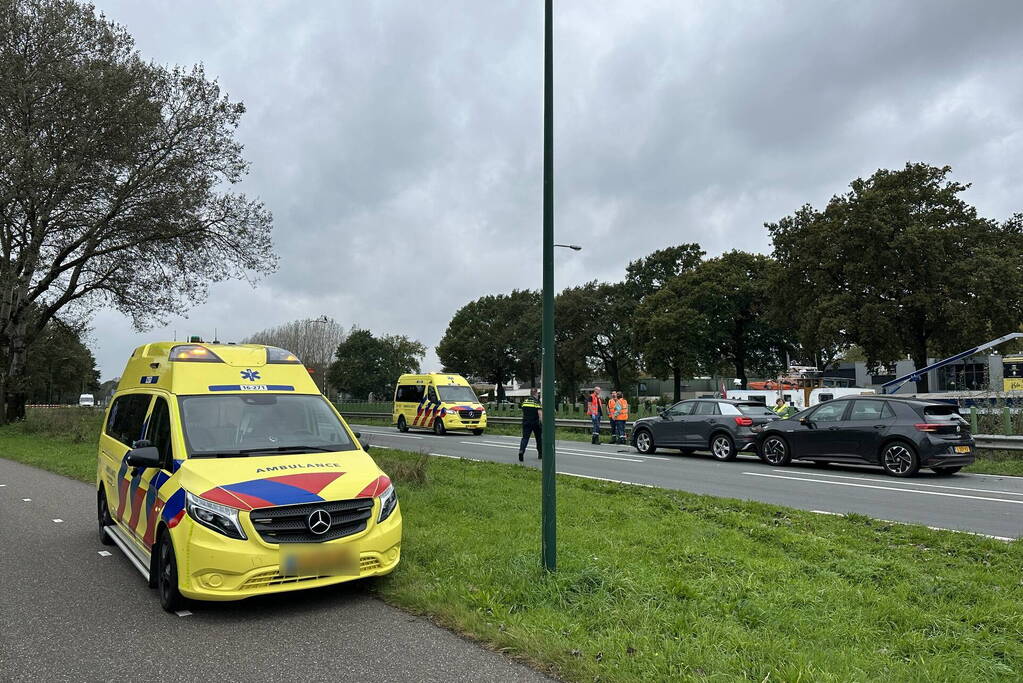 Ambulance betrokken bij kop-staartbotsing