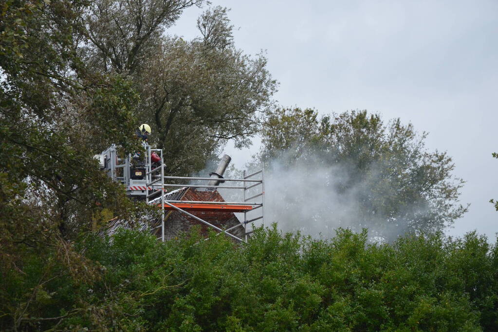 Woning flink beschadigd door uitslaande brand