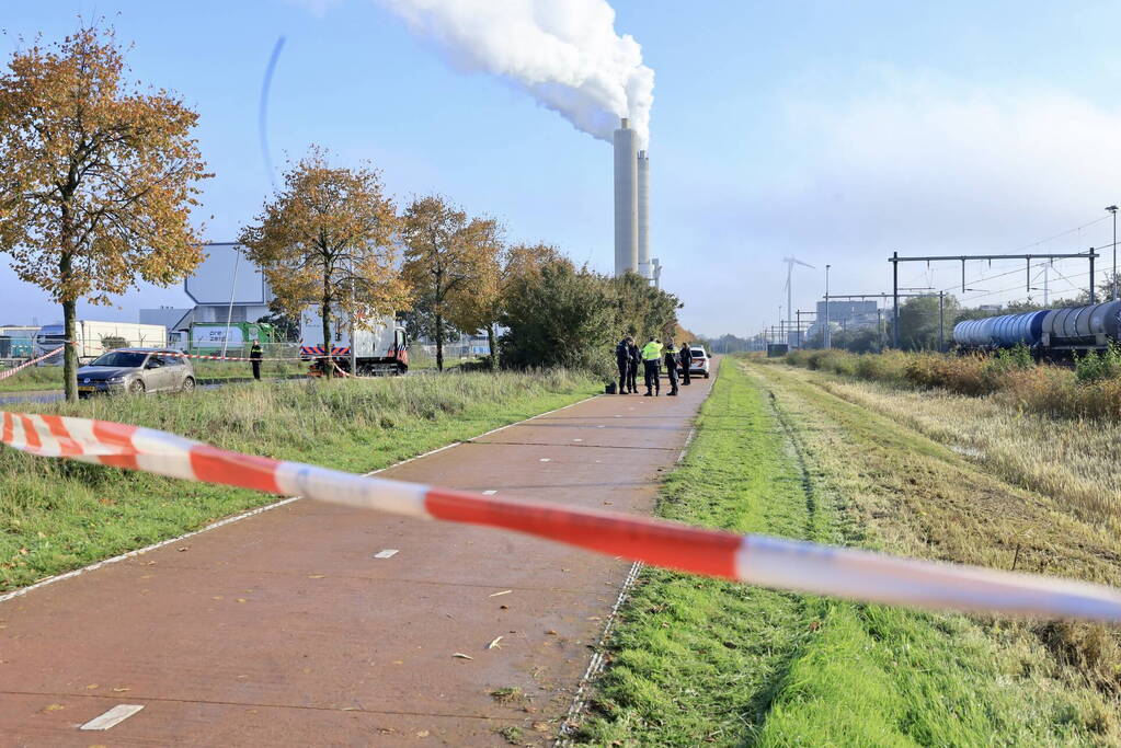 Overleden persoon aangetroffen in het water