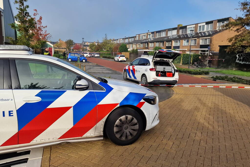 Schietpartij politie is op zoek naar verdachte