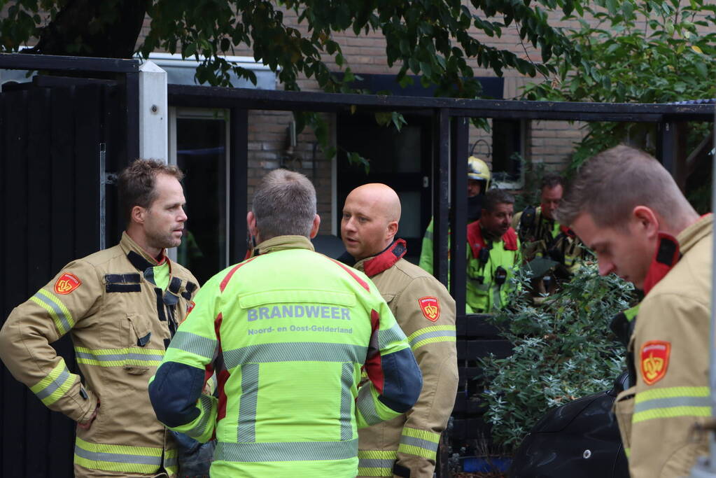 Onderzoek naar mogelijke gaslekkage in woning