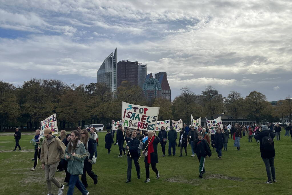 Grote opkomst pro-palestina demonstratie op het Malieveld