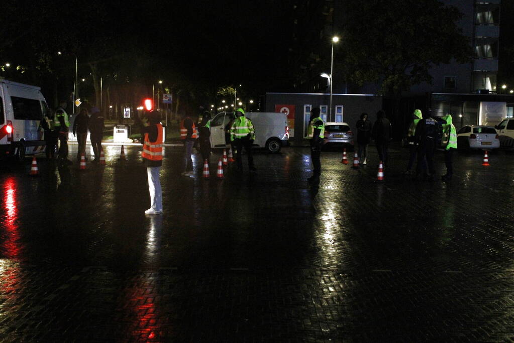 Politie en Douane houden verkeerscontrole