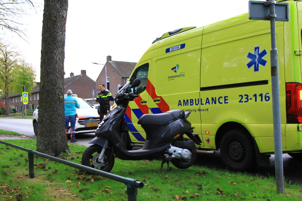 Scooterrijder gecontroleerd na val