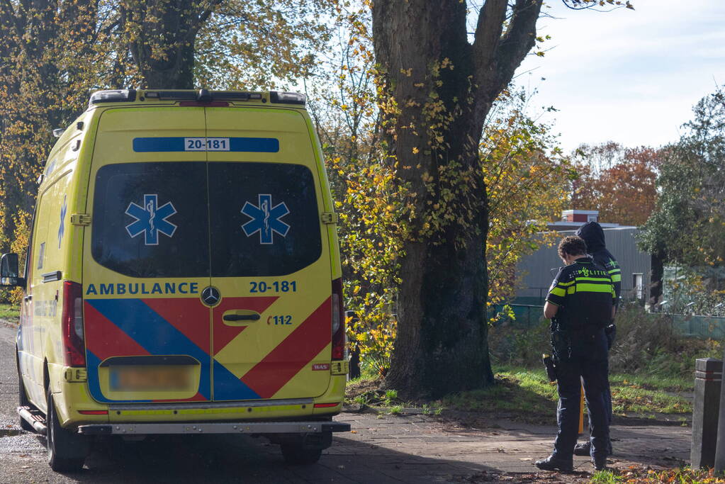 Scooterrijder gecontroleerd na harde val