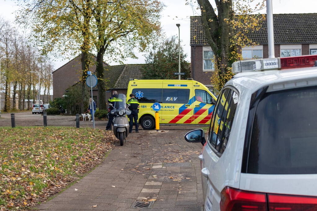 Scooterrijder gecontroleerd na harde val