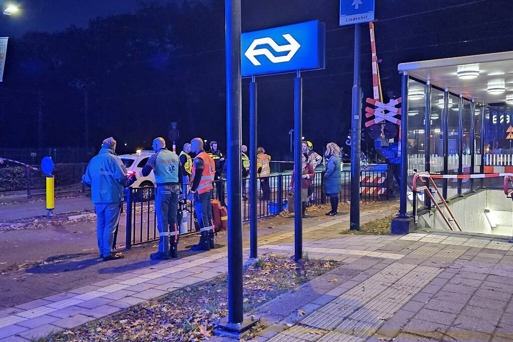 Treinverkeer stilgelegd na aanrijding op spoor