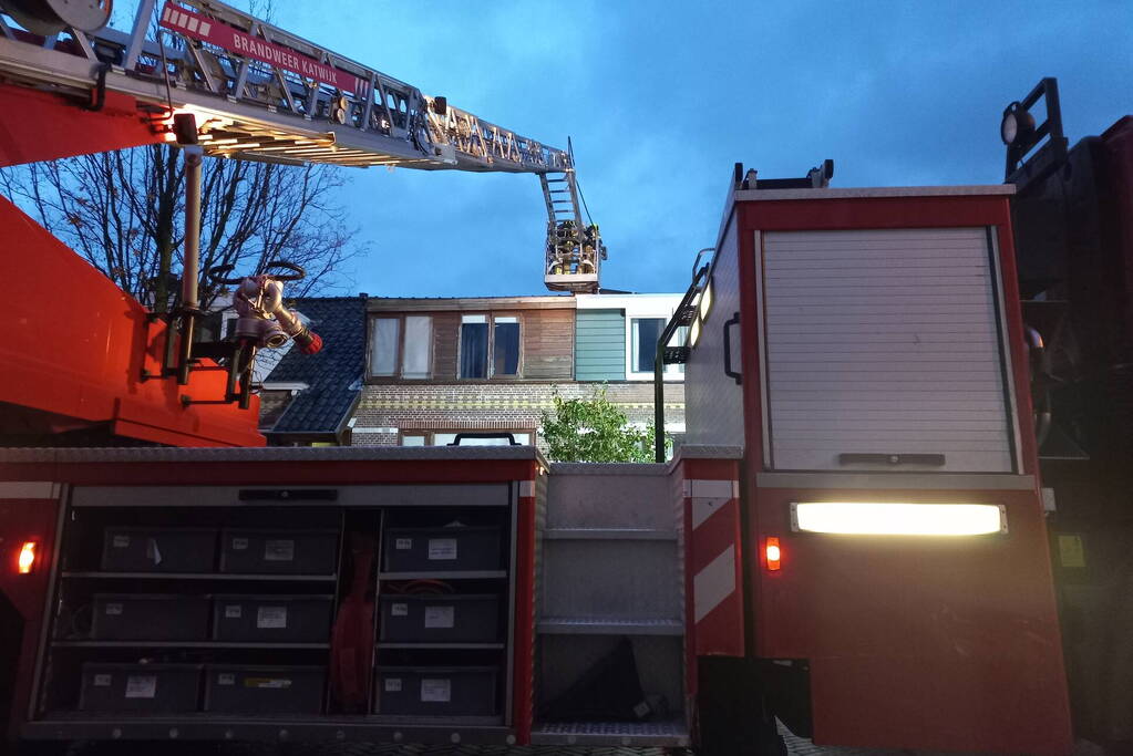 Brandweer ingezet voor woningbrand