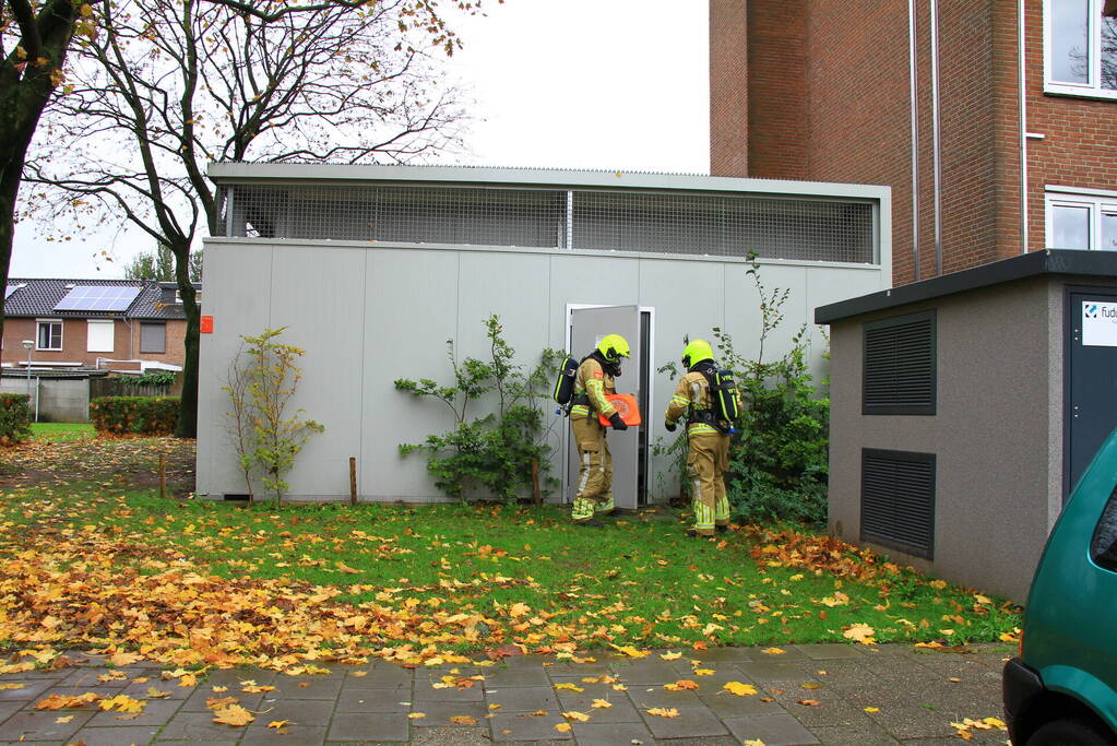 Brandweer verricht onderzoek naar lucht van propaangas