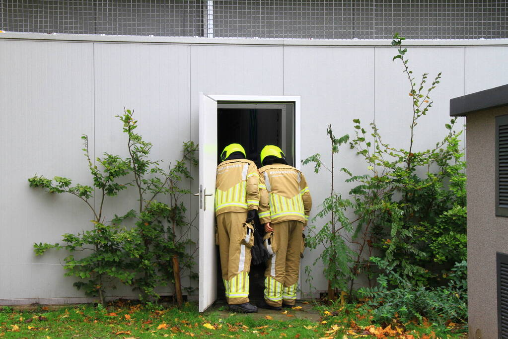 Brandweer verricht onderzoek naar lucht van propaangas