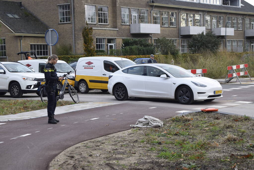 Fietser geschept door automobilist