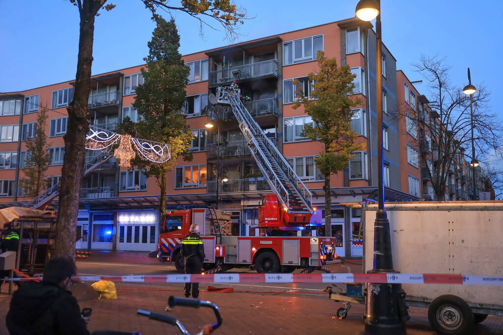 Veel schade bij brand in appartement