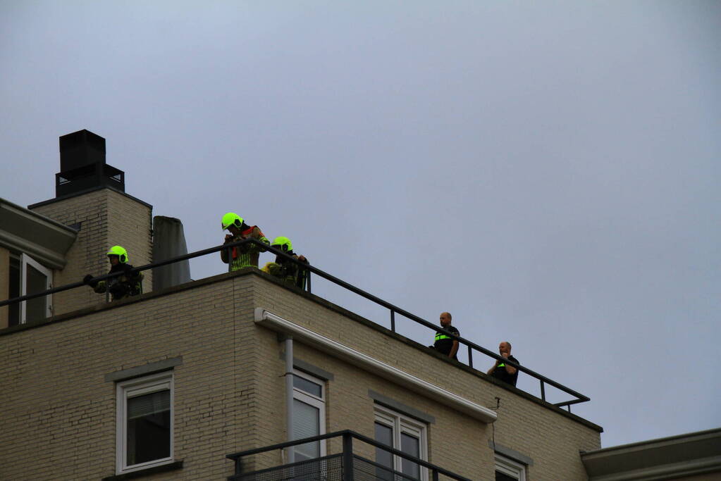 Onderzoek naar mogelijke brand in appartementencomplex