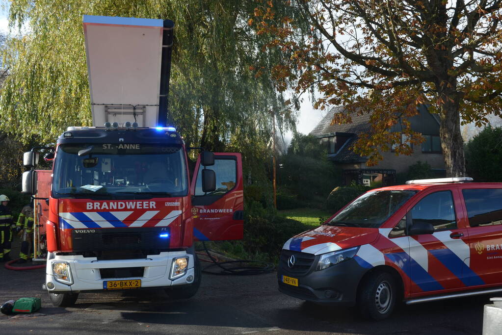 Vermoedelijk asbest vrijgekomen bij uitslaande brand