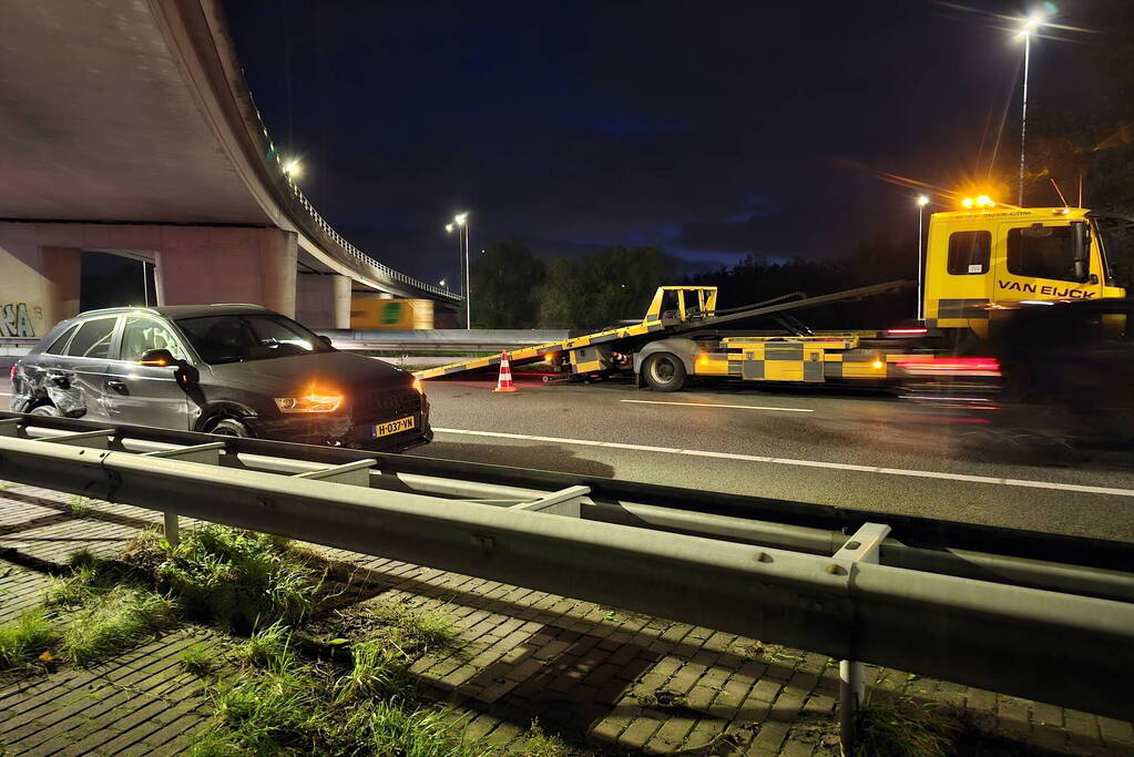 Flinke schade bij ongeval op snelweg