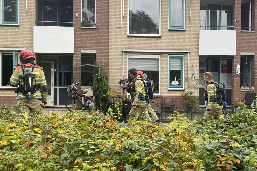 Brandweer heeft keukenbrand snel onder controle