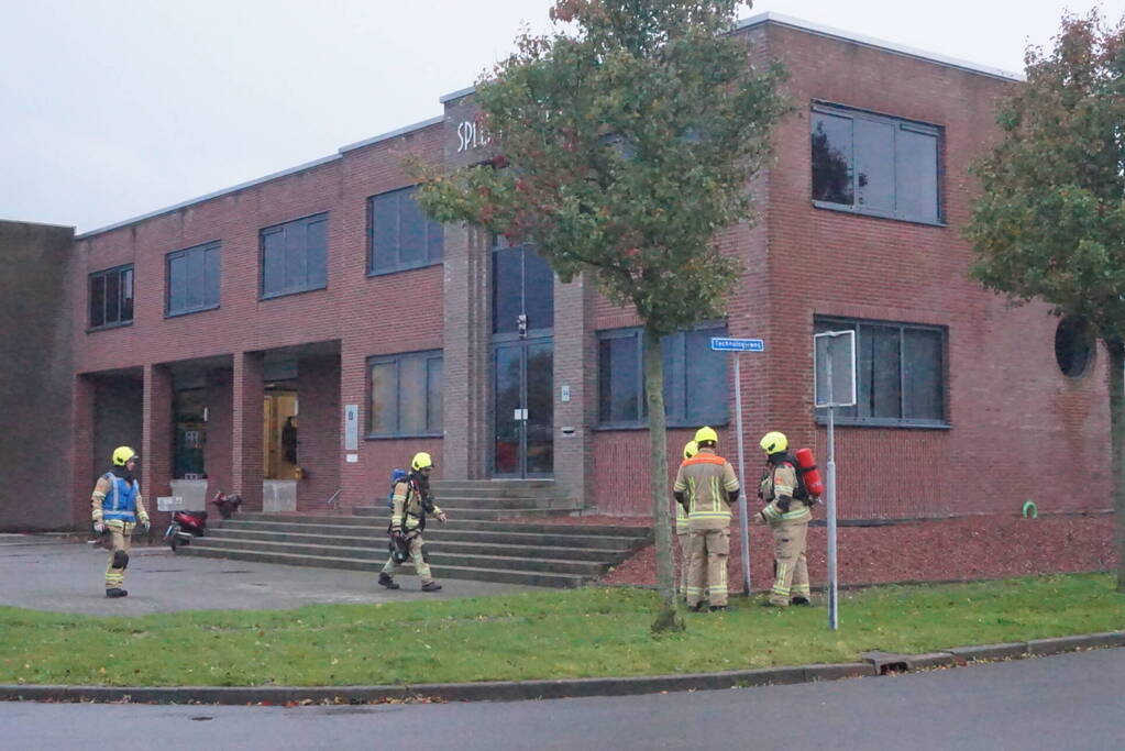 Brandweer ingezet voor brand bij bakkerij