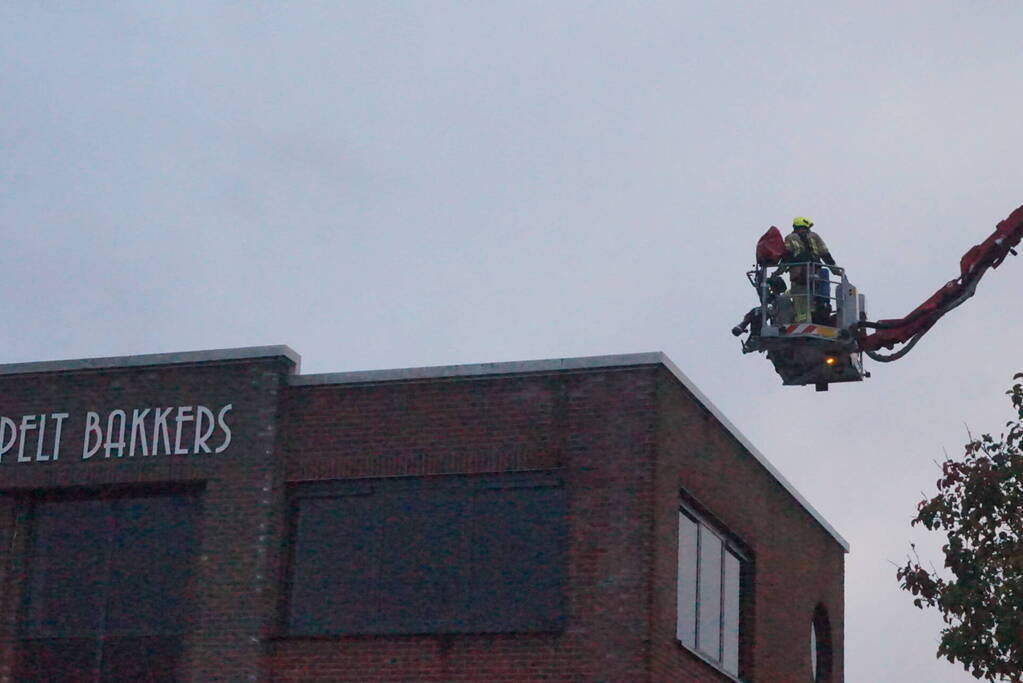 Brandweer ingezet voor brand bij bakkerij