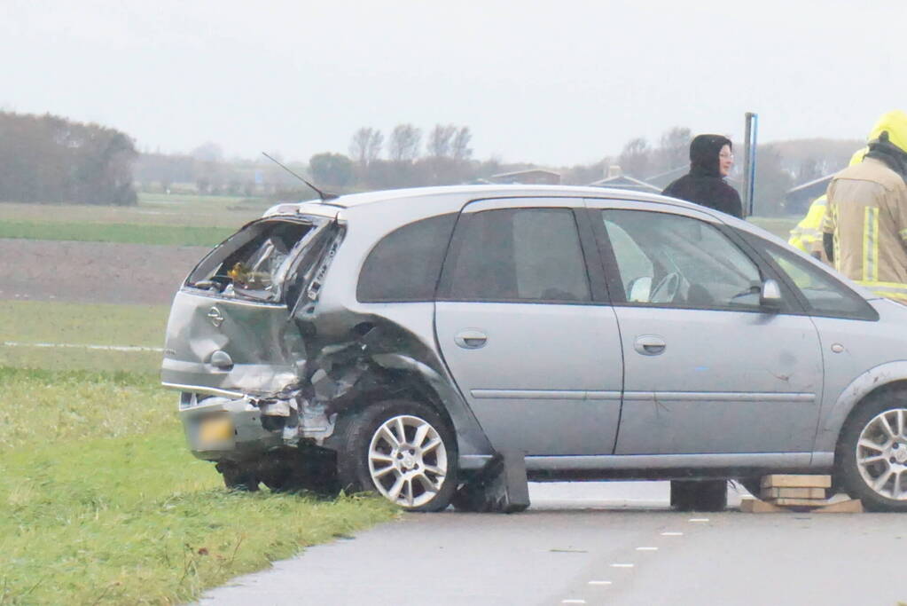 Gewonden bij ongeval tussen twee auto's