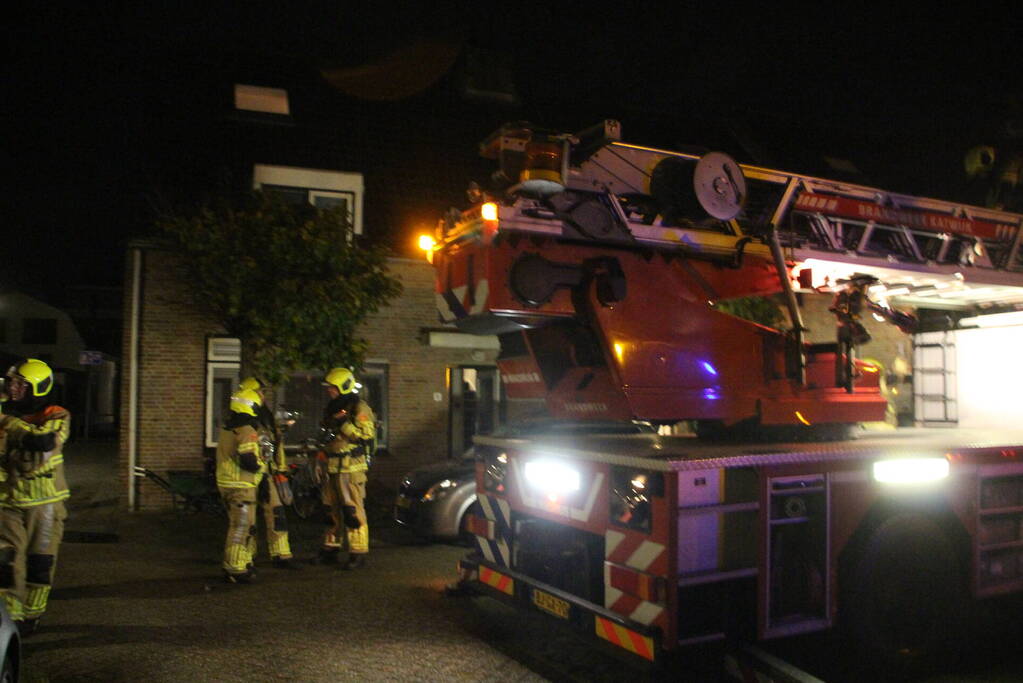 Meerdere woning zonder stroom door blikseminslag