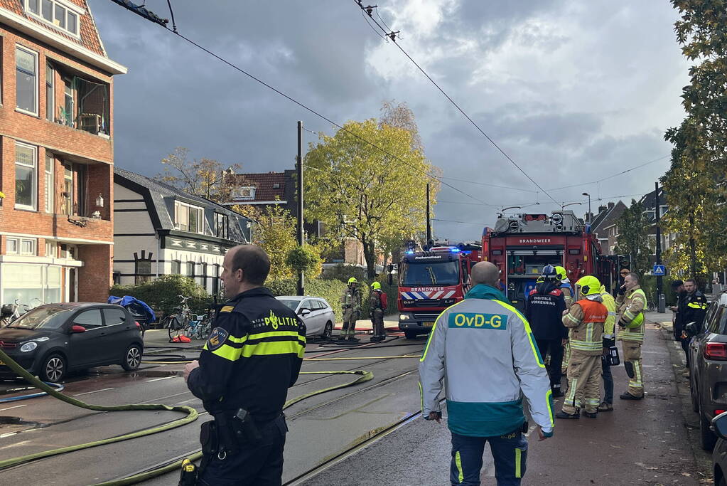 Grote uitslaande brand in appartementencomplex