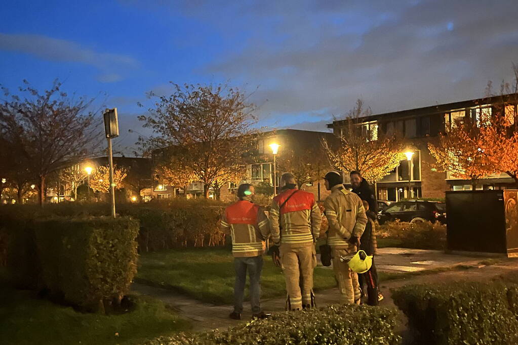 Brandweer doet onderzoek naar gaslucht