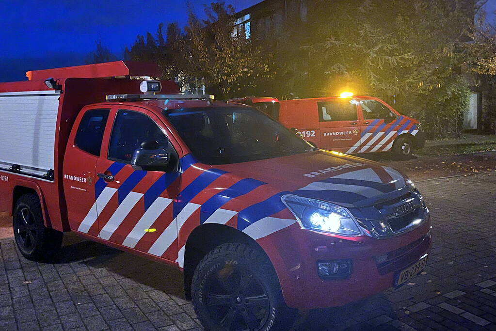 Brandweer doet onderzoek naar gaslucht