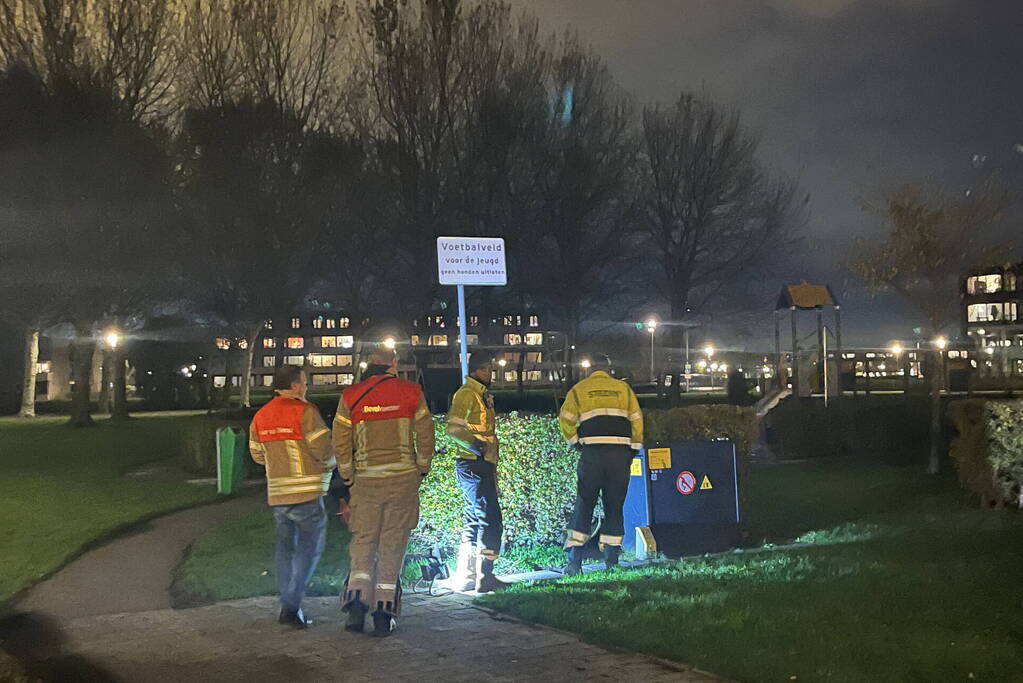 Brandweer doet onderzoek naar gaslucht