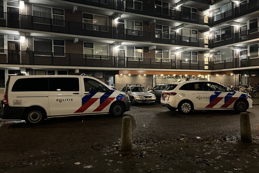 Gewonde bij steekincident in flat