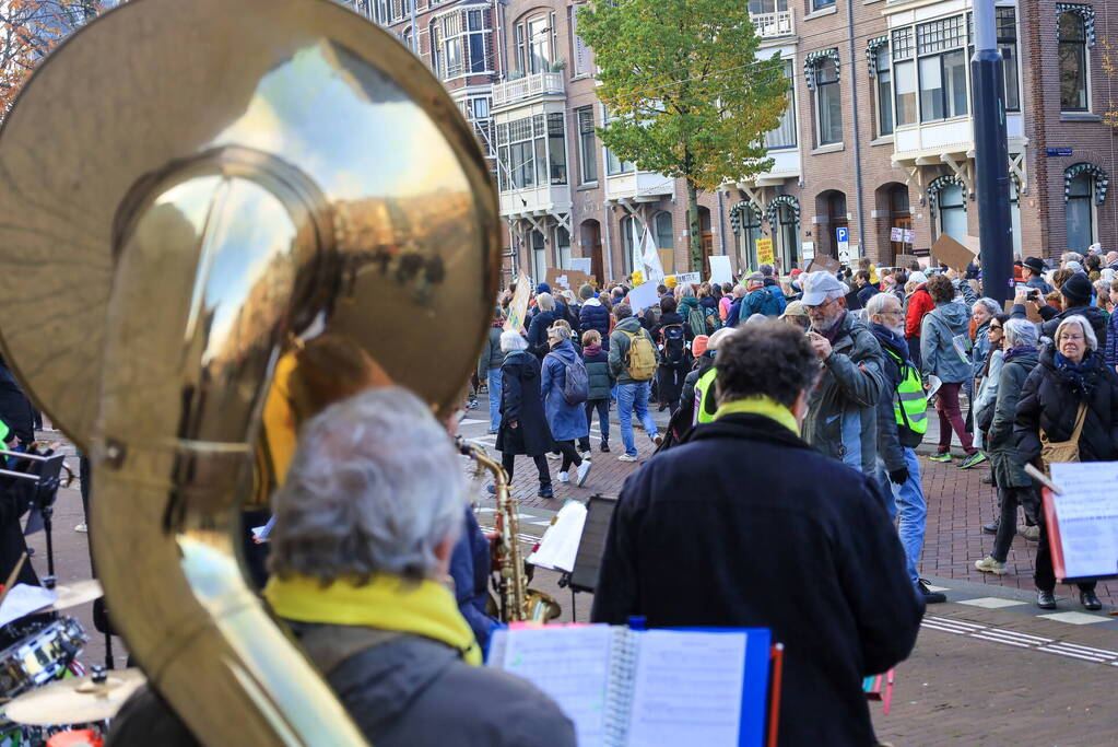 Tienduizenden mensen bij klimaatmars