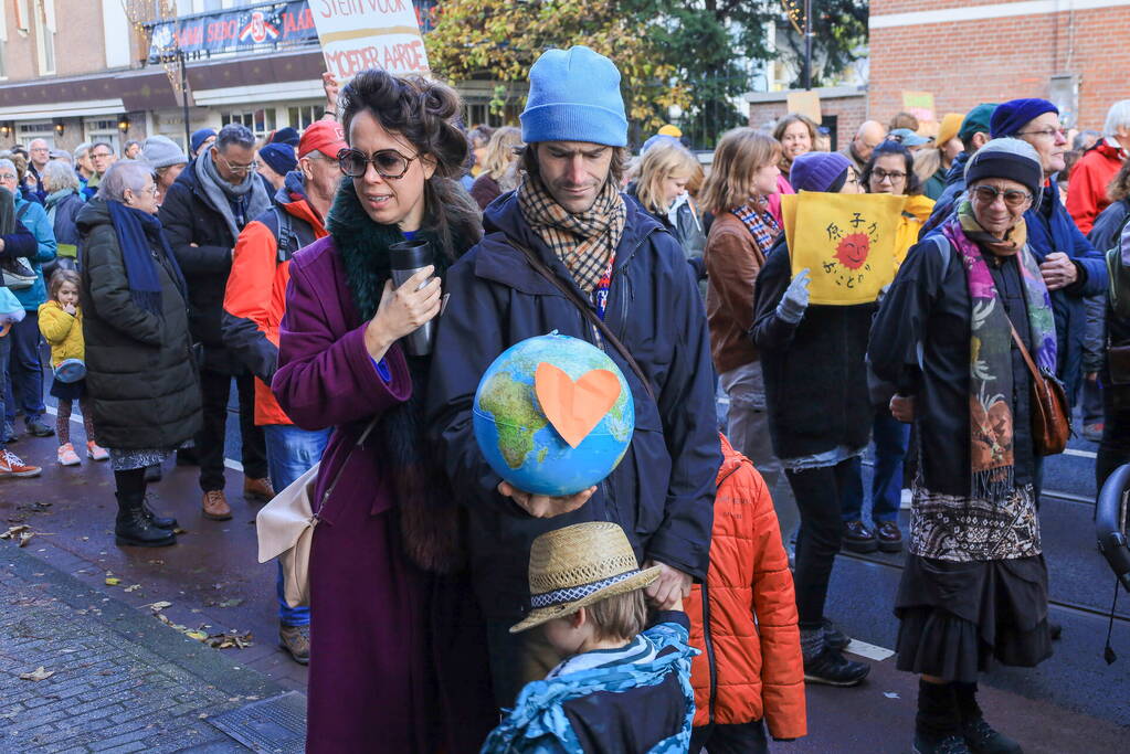 Tienduizenden mensen bij klimaatmars