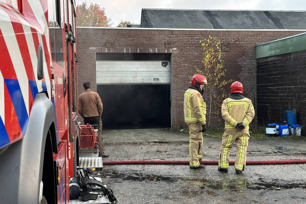 Rookontwikkeling bij brand in oude textielfabriek