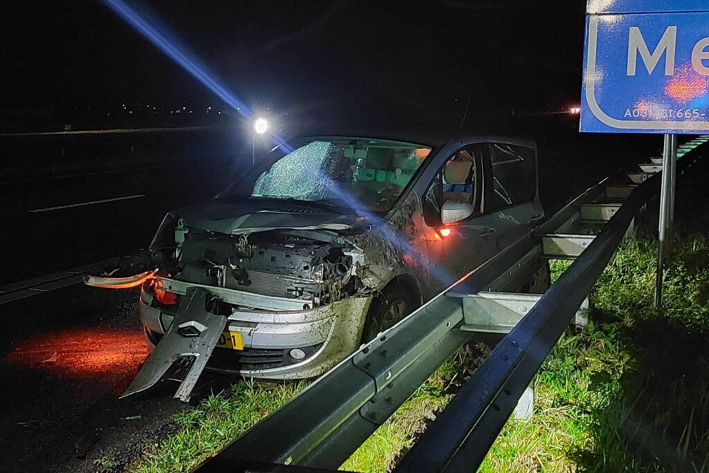 Gewonden na frontale botsing tussen auto's