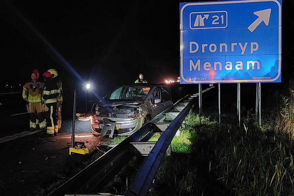 Gewonden na frontale botsing tussen auto's